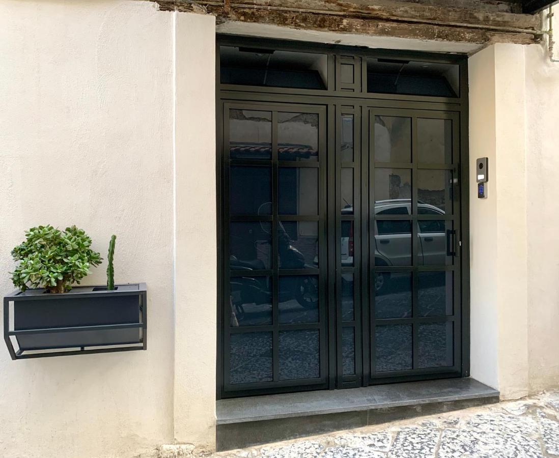 Secret Room Naples Historic Center Екстериор снимка