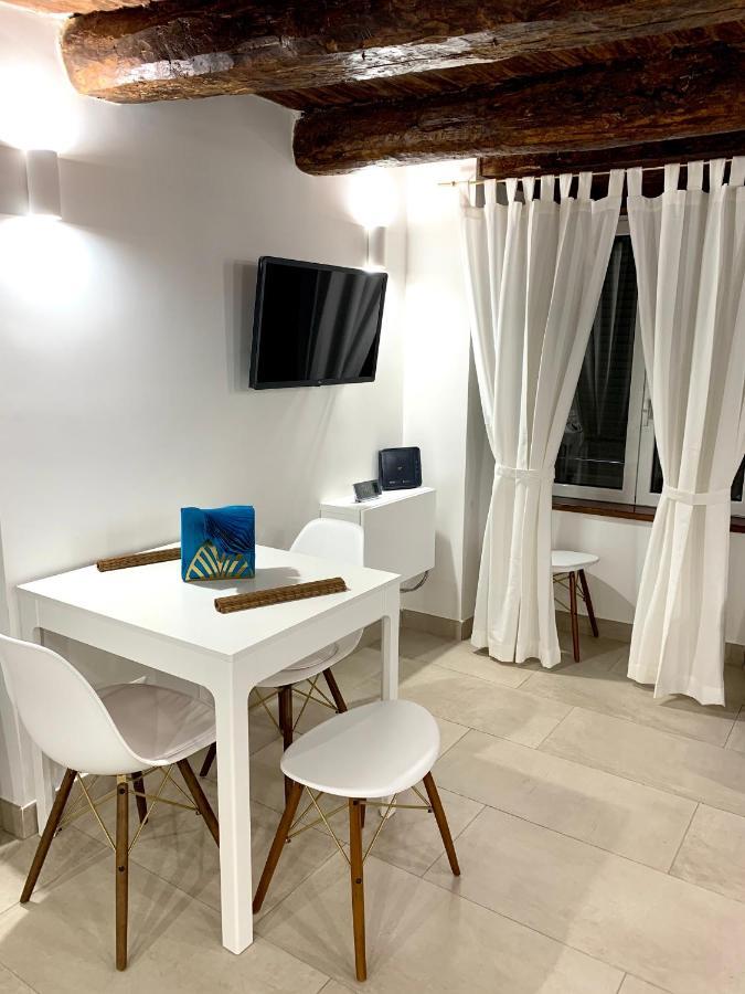 Secret Room Naples Historic Center Екстериор снимка